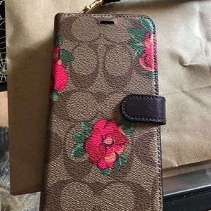 IPhone XR Phone Wristlet